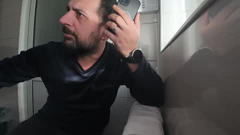 Snapshot of tarkan198 chatting on 10, 1, 2025 tarkan198 online show from 10, 1, 2025
