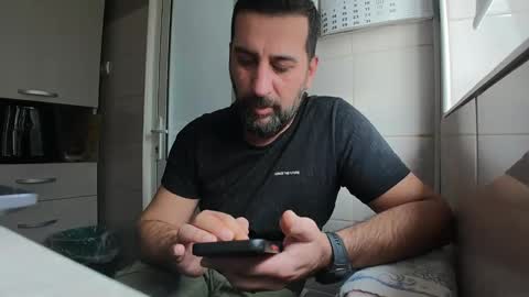 Snapshot of tarkan198 chatting on 13, 1, 2025 tarkan198 online show from 13, 1, 2025