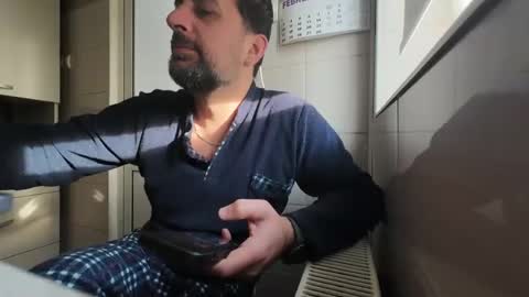 Snapshot of tarkan198 chatting on 14, 2, 2025 tarkan198 online show from 14, 2, 2025