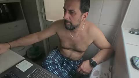 Snapshot of tarkan198 chatting on 28, 2, 2025 tarkan198 online show from 28, 2, 2025