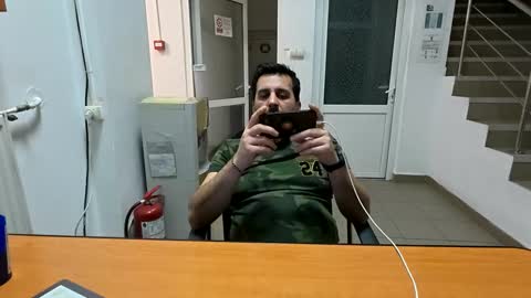 Snapshot of tarkan198 chatting on 2, 3, 2025 tarkan198 online show from 2, 3, 2025