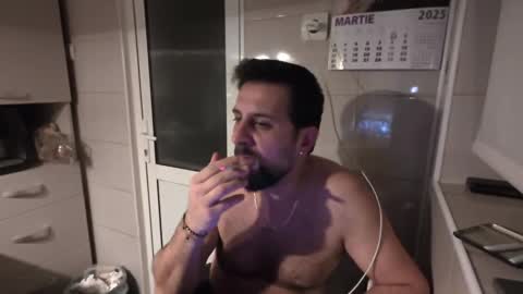 Snapshot of tarkan198 chatting on 4, 3, 2025 tarkan198 online show from 4, 3, 2025