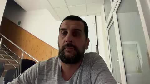 Snapshot of tarkan198 chatting on 5, 10, 2025 tarkan198 online show from 5, 10, 2025