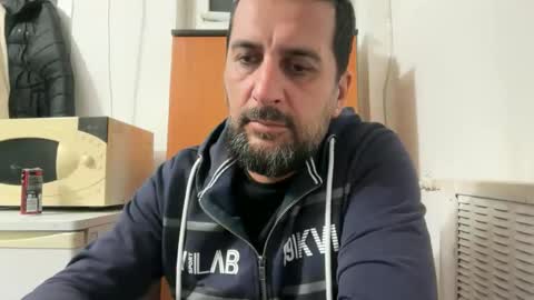 Snapshot of tarkan198 chatting on 26, 10, 2025 tarkan198 online show from 26, 10, 2025