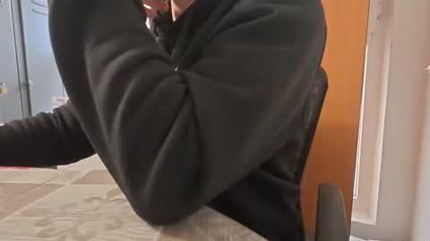 Snapshot of tarkan198 chatting on 16, 11, 2025 tarkan198 online show from 16, 11, 2025