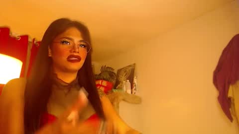 tashaa online show from 10, 11, 2025