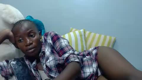 milan online show from 27, 1, 2025