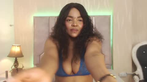 Tasha online show from 5, 10, 2025