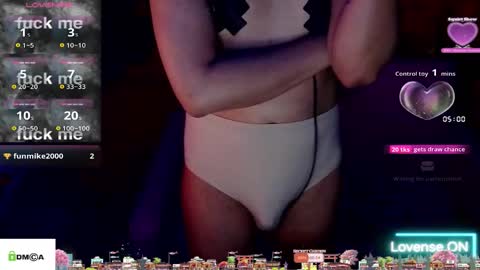 Snapshot of tashakai chatting on 14, 11, 2025 TashaKai online show from 14, 11, 2025