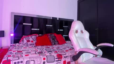 tashasant online show from 25, 11, 2025