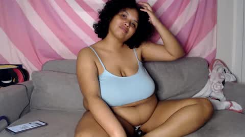 Tastee Kitty online show from 16, 1, 2025