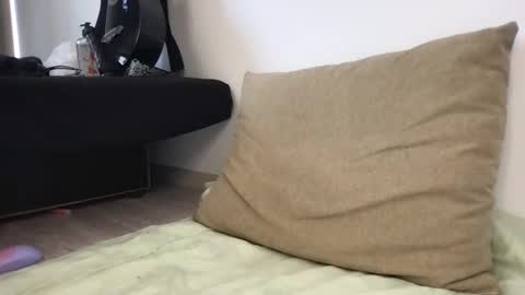 tasteithorny online show from 10, 1, 2025