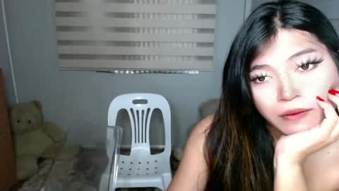 Snapshot of tasteofinnocent69 chatting on 19, 12, 2024   online show from 19, 12, 2024
