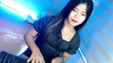 Snapshot of tasteofinnocent69 chatting on 17, 1, 2025   online show from 17, 1, 2025