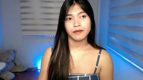 Snapshot of tasteofinnocent69 chatting on 19, 1, 2025   online show from 19, 1, 2025