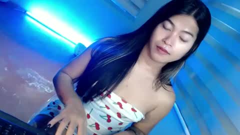 Snapshot of tasteofinnocent69 chatting on 20, 1, 2025   online show from 20, 1, 2025