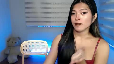 Snapshot of tasteofinnocent69 chatting on 3, 2, 2025   online show from 3, 2, 2025