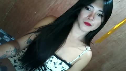 Snapshot of tasteofinnocent69 chatting on 7, 10, 2025   online show from 7, 10, 2025