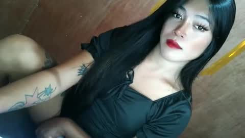 Snapshot of tasteofinnocent69 chatting on 8, 10, 2025   online show from 8, 10, 2025