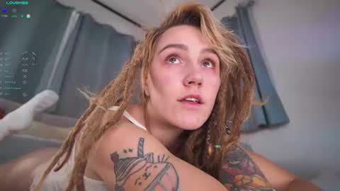 Snapshot of tasty_tomato chatting on 22, 10, 2025 RHEA  pronanciation like Reya   online show from 22, 10, 2025