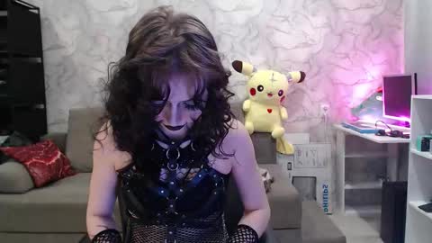 tata__goth_ online show from 12, 2, 2026