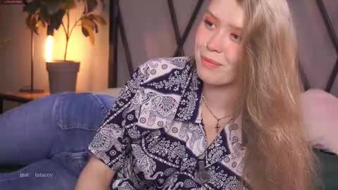 Snapshot of tatacoy chatting on 11, 3, 2026 TataCoy online show from 11, 3, 2026