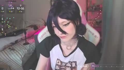 Snapshot of tati_crackling chatting on 22, 7, 2026 Tati next stream - 6pmGMT3 online show from 22, 7, 2026