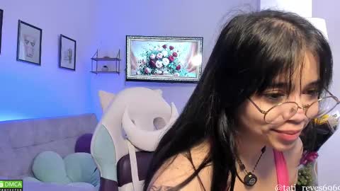 Snapshot of tati_reyes chatting on 27, 3, 2026 Tatiana --- Schedule Monday to Sundays 800 to 200 UTC-5 online show from 27, 3, 2026