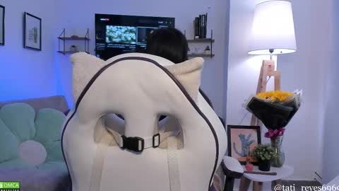 Snapshot of tati_reyes chatting on 29, 3, 2026 Tatiana --- Schedule Monday to Sundays 800 to 200 UTC-5 online show from 29, 3, 2026