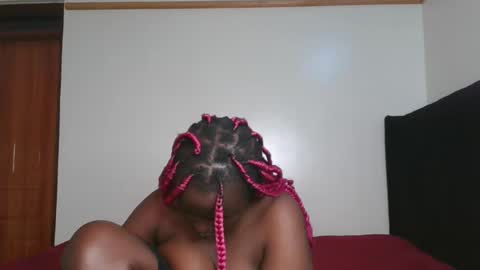 Snapshot of tatiana1_ chatting on 2, 2, 2026 Tatiana online show from 2, 2, 2026