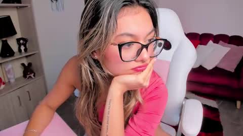 tatiana_mendoza online show from 1, 12, 2025