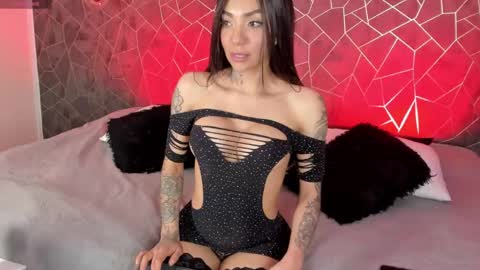 Snapshot of tatiana_oficial chatting on 17, 5, 2026 Tatiana NEW ACCOUNT online show from 17, 5, 2026