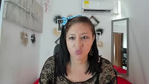 tatiana_sofiaa online show from 4, 10, 2025