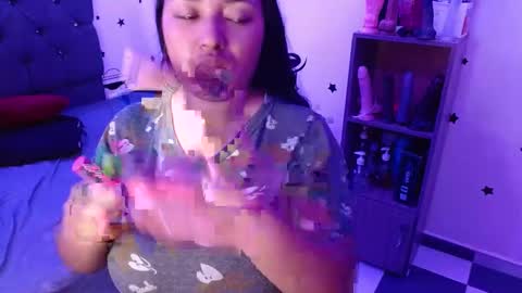 Snapshot of tatiana_wd chatting on 2, 12, 2024 tatiana online show from 2, 12, 2024