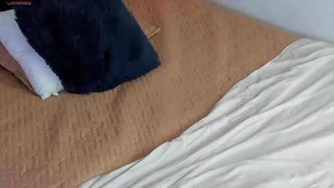 tatianasquirthot online show from 18, 4, 2026
