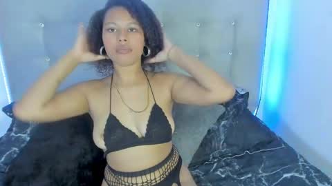 tatianasquirthot online show from 19, 5, 2026