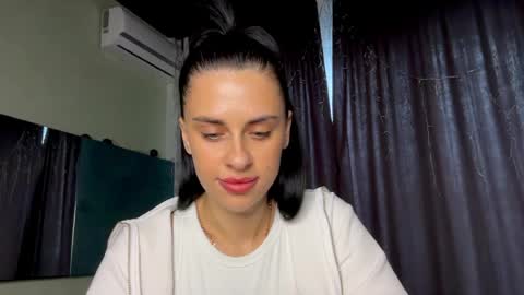 Snapshot of tatianawwww chatting on 1, 4, 2026 Tati online show from 1, 4, 2026