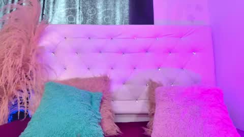 tatix online show from 8, 6, 2026
