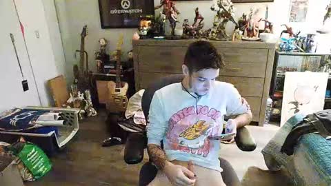 Snapshot of tattedcumdaddy chatting on 7, 10, 2025 tattedcumdaddy online show from 7, 10, 2025