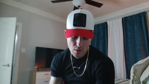 Snapshot of tattedlatino1 chatting on 18, 12, 2024 tattedlatino1 online show from 18, 12, 2024