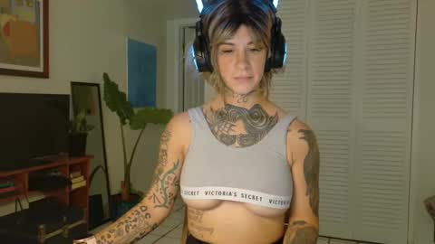Natalia 3 online show from 17, 1, 2025