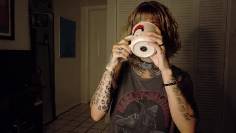 Snapshot of tattooed_natalia chatting on 1, 12, 2025 Natalia 3 online show from 1, 12, 2025