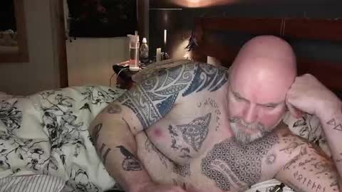 Snapshot of tattooeddilf01 chatting on 9, 12, 2024 Tattooeddilf 01 online show from 9, 12, 2024