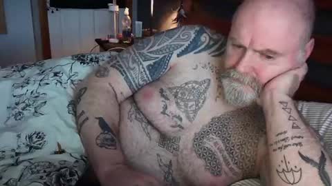 Snapshot of tattooeddilf01 chatting on 5, 1, 2025 Tattooeddilf 01 online show from 5, 1, 2025