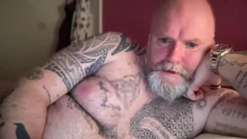 Snapshot of tattooeddilf01 chatting on 19, 1, 2025 Tattooeddilf 01 online show from 19, 1, 2025