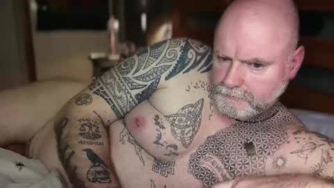 Tattooeddilf 01 online show from 11, 3, 2026