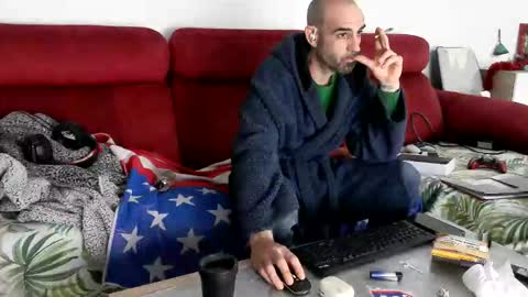 Snapshot of tatuadorhotxxx chatting on 21, 12, 2025 Tatuado20cm online show from 21, 12, 2025