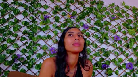 Taty Miller online show from 8, 2, 2026