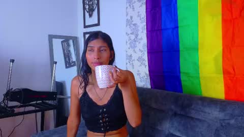 Taty Miller online show from 24, 6, 2026