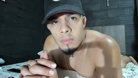 Snapshot of taurus_boy1 chatting on 21, 2, 2025 T A U R U S online show from 21, 2, 2025